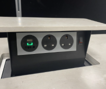 3 Port 2 Socket 1 Ultra Power USB