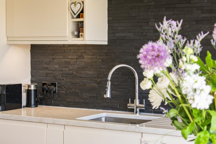 Taj Mahal Quartz Worktops