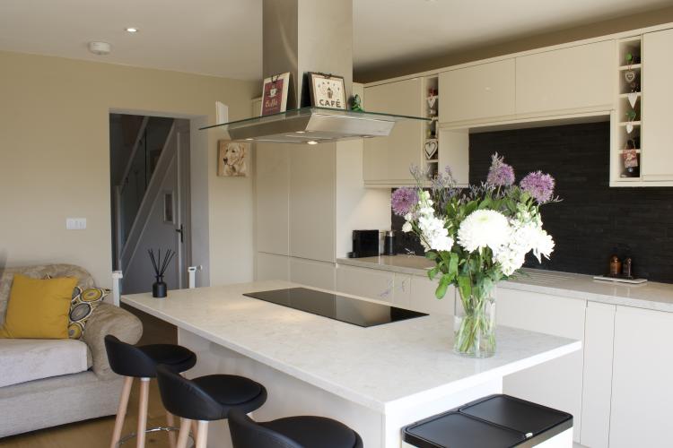 Kent Quartz Worktops