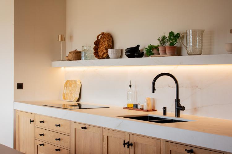 Matching Porcelain Shelf