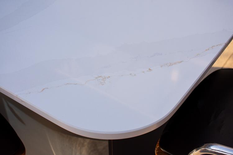 Outdoor Kitchen with Quartz Worktops