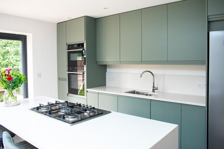 Quartz Worktops with Mitred End Panels