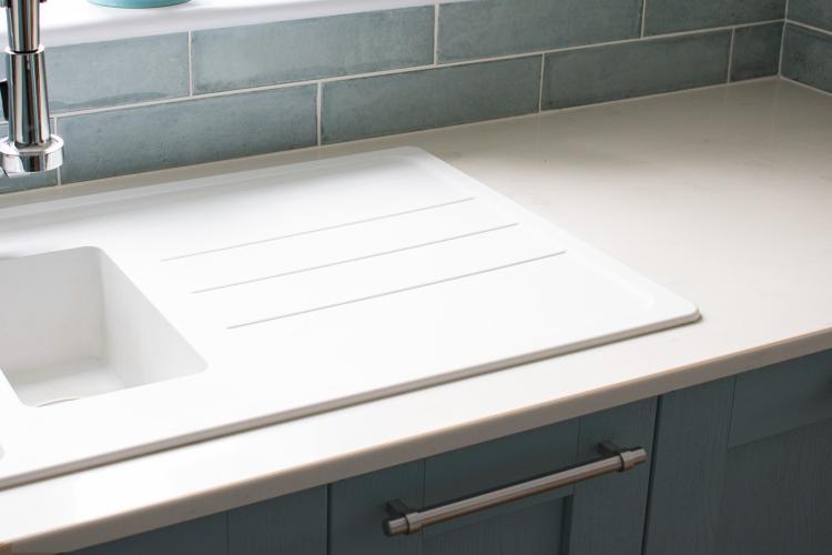 White Quartz Worktops East Grinstead