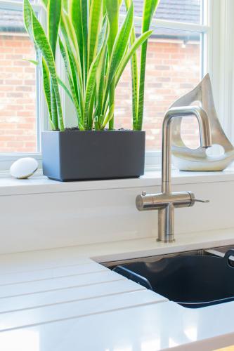 Global Quartz Worktops Kent