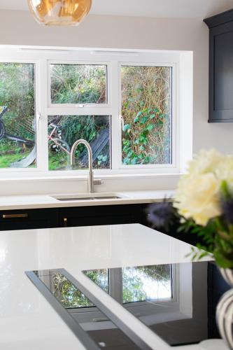 30mm Bloomstone Lincoln Quartz Worktops