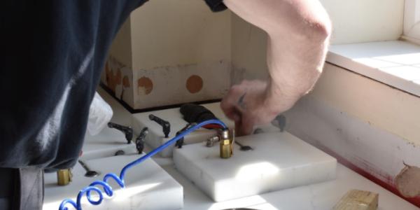 Joining Quartz Worktops